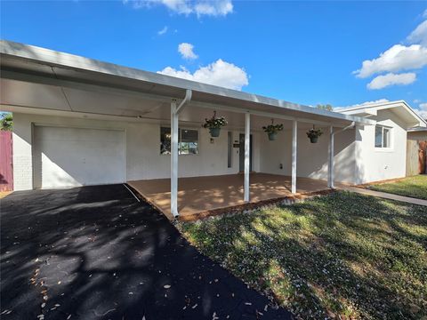 8571 NW 16th St Pembroke Pines FL 33024