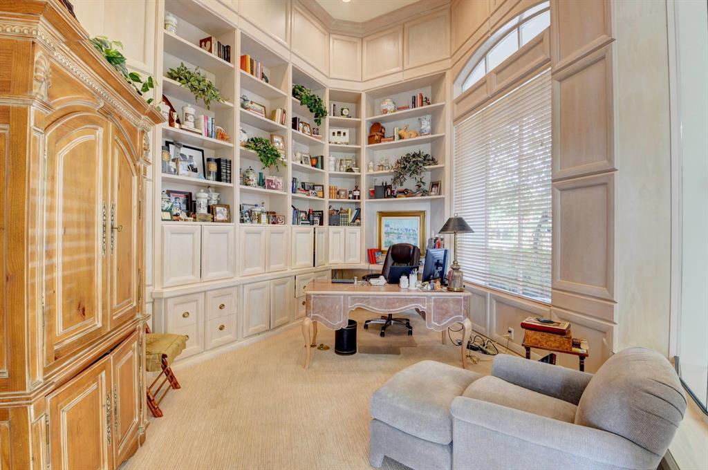 ST ANDREWS COUNTRY CLUB - Residential