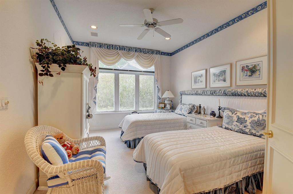 ST ANDREWS COUNTRY CLUB - Residential