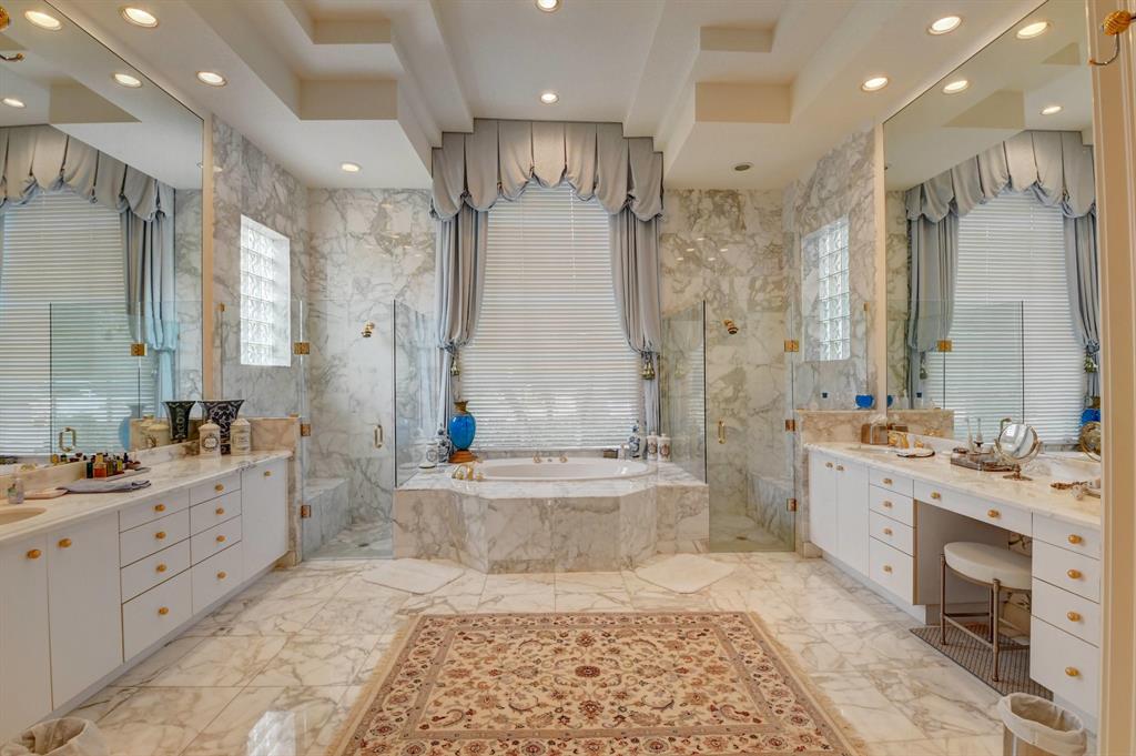 ST ANDREWS COUNTRY CLUB - Residential