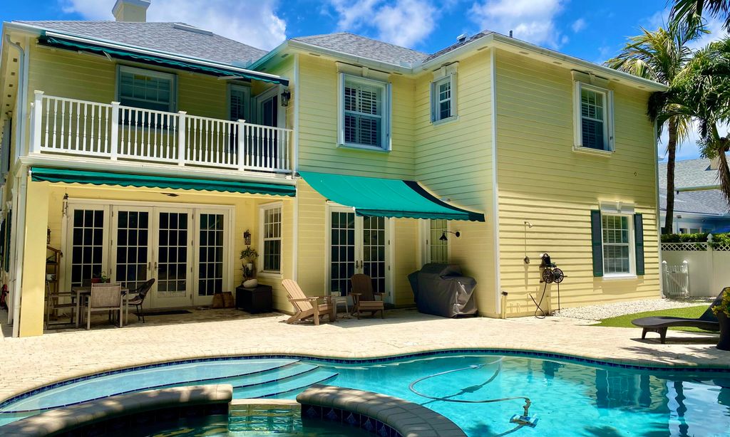 Photo of 221 Marlberry Circle, Jupiter, FL 33458 (MLS # B26031053)
