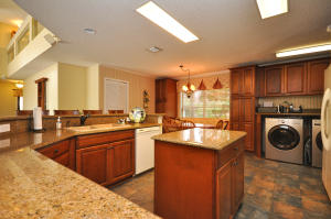 LEGEND LAKE ESTATES - Residential