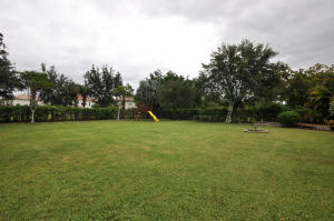 LEGEND LAKE ESTATES - Residential