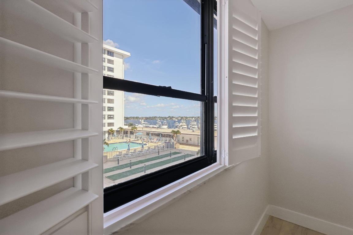 OLD PORT COVE CONDO ONE, Admiralty 1200 - Residential