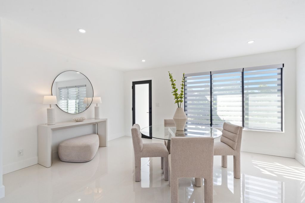 Photo of 333 Alhambra Place, West Palm Beach, FL 33405 (MLS # R11163620)