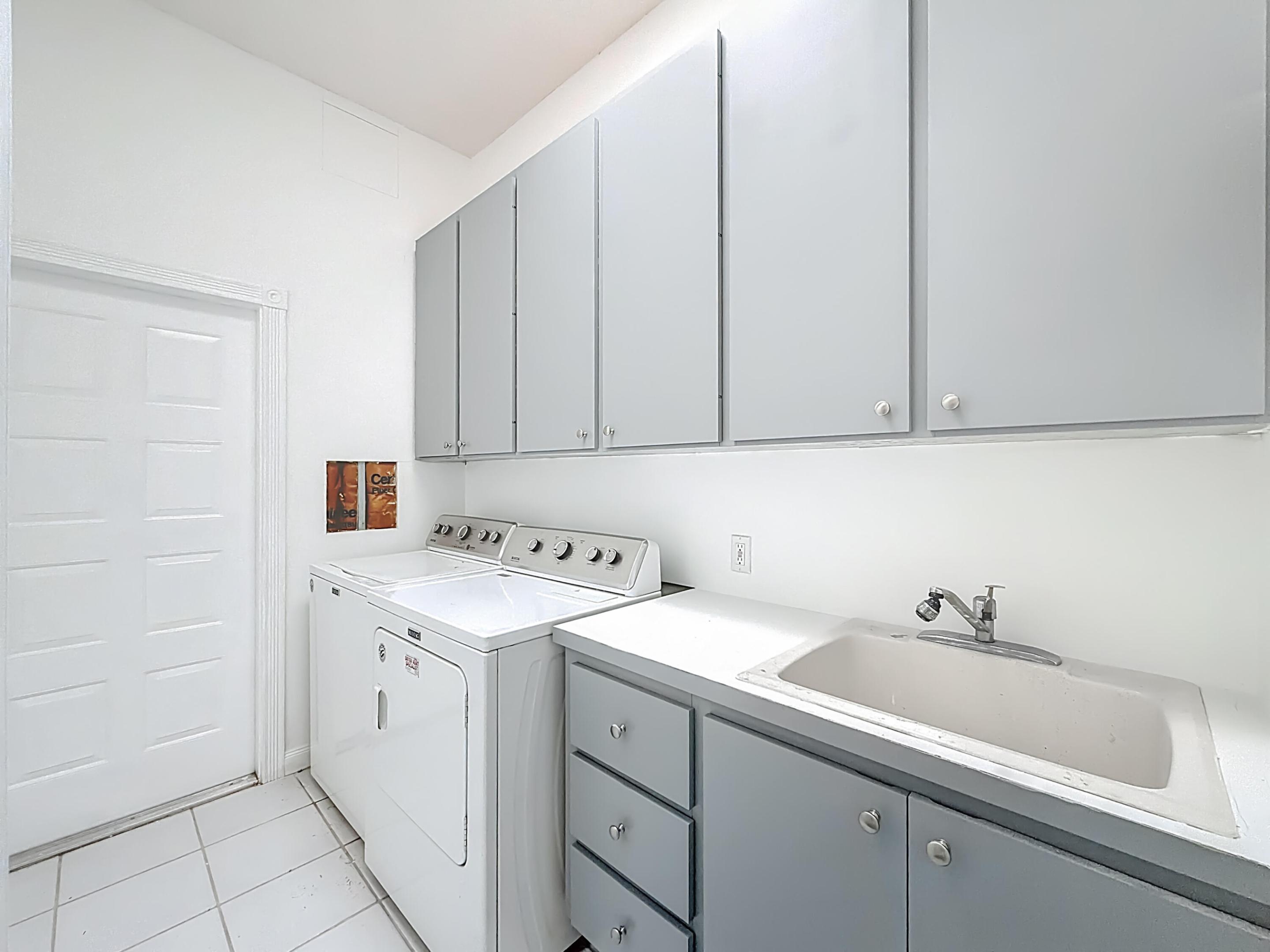 LAKES AT ST LUCIE WEST PLAT NO 22 - Residential