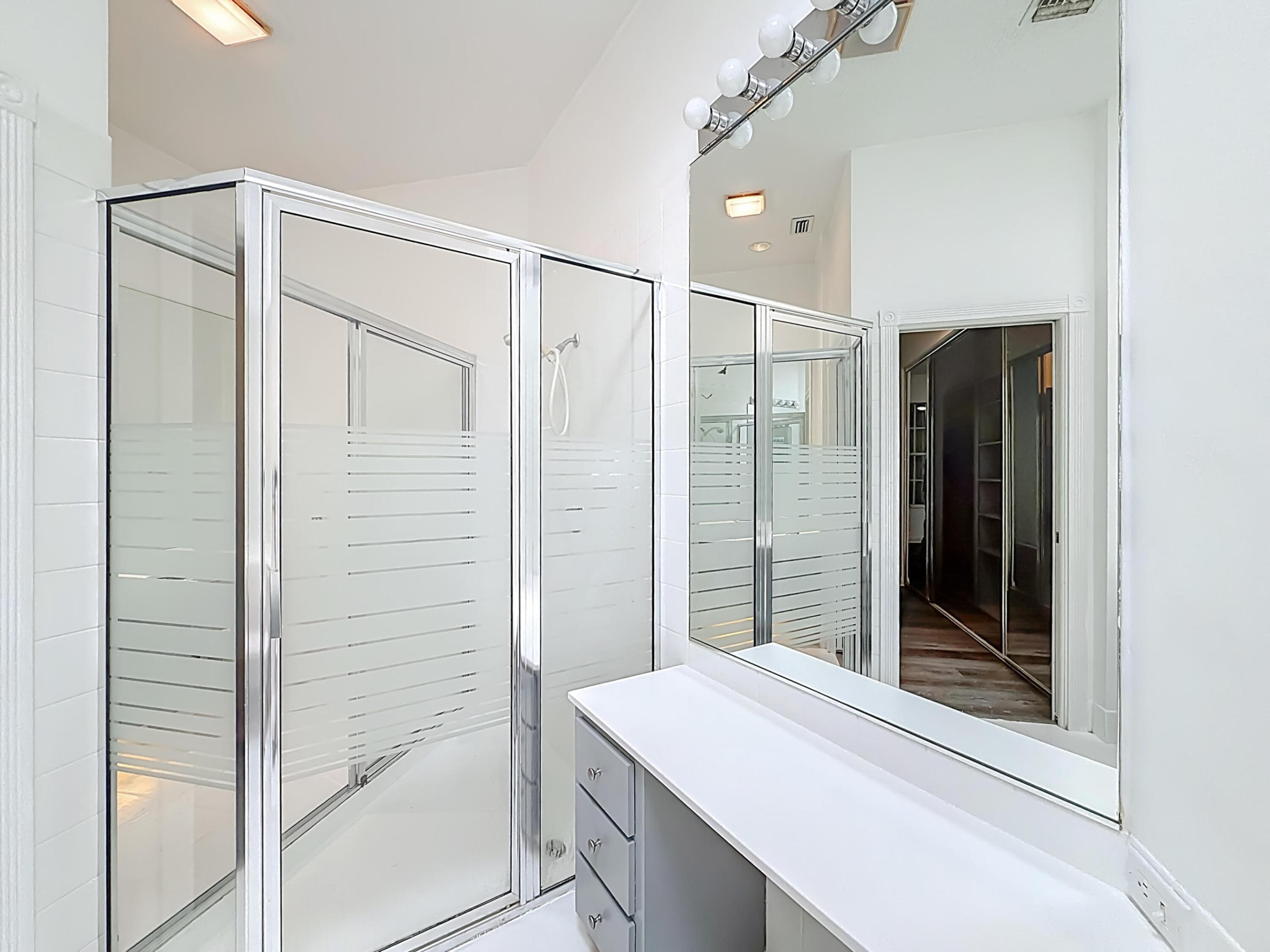 LAKES AT ST LUCIE WEST PLAT NO 22 - Residential