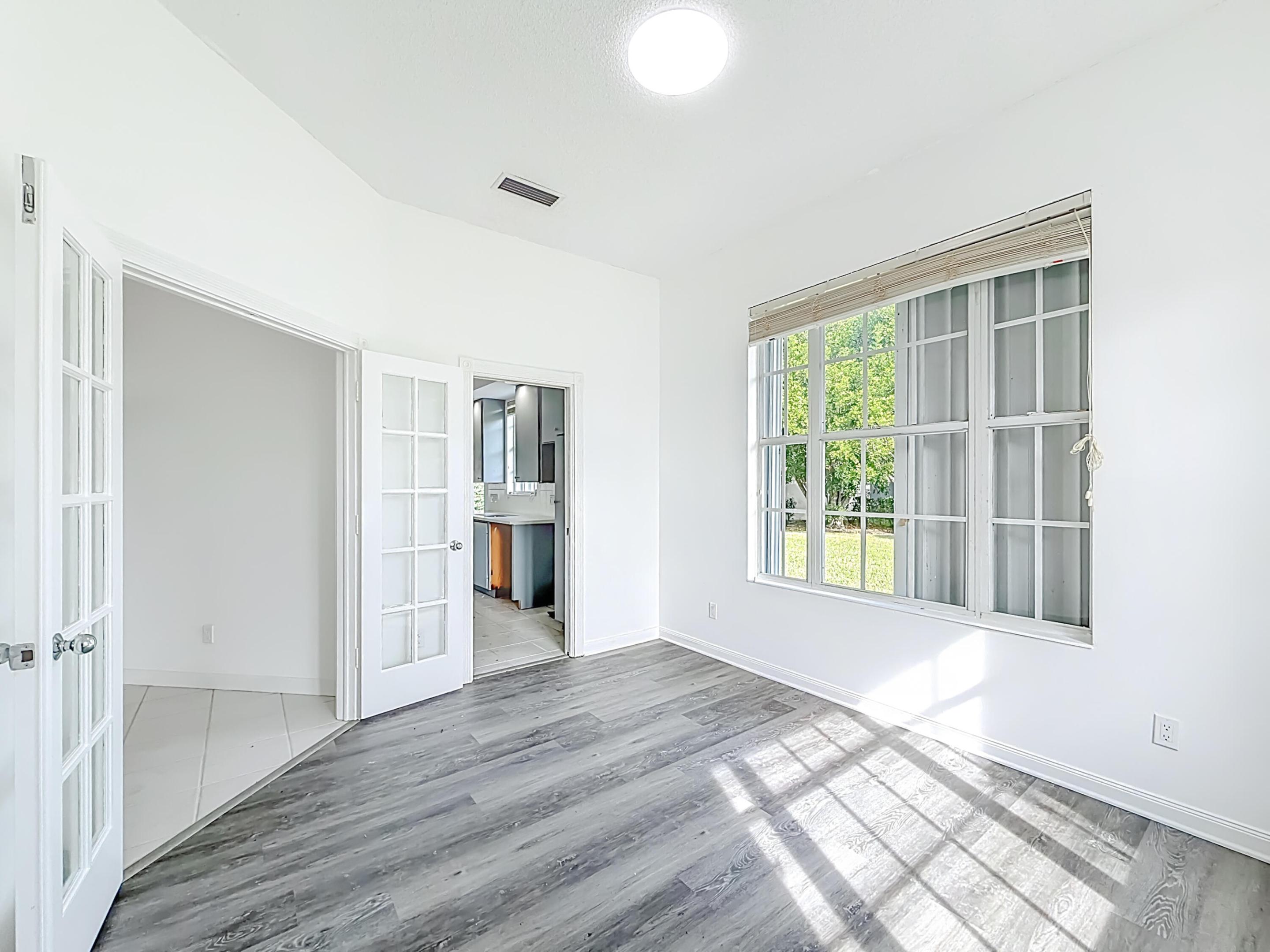 LAKES AT ST LUCIE WEST PLAT NO 22 - Residential