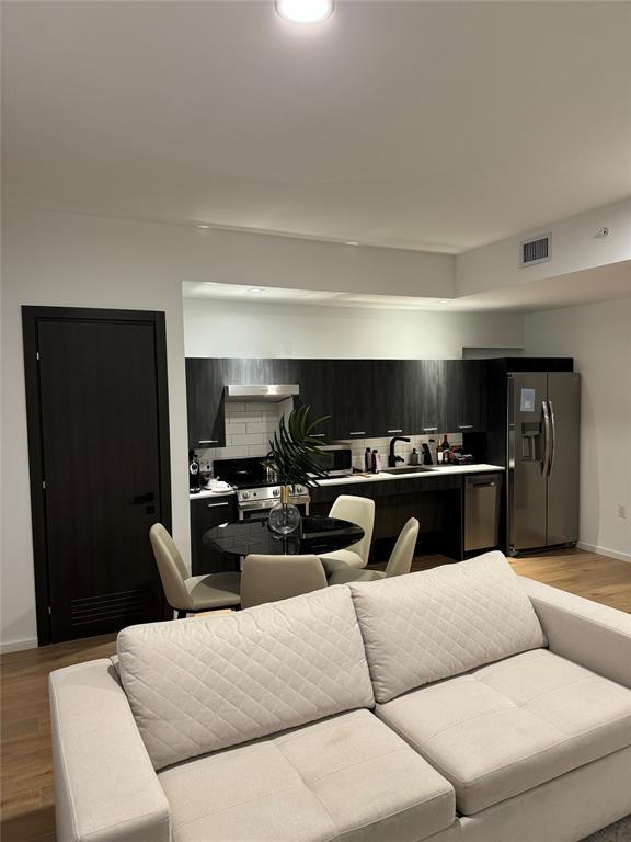 398 NE 5th Street 4015