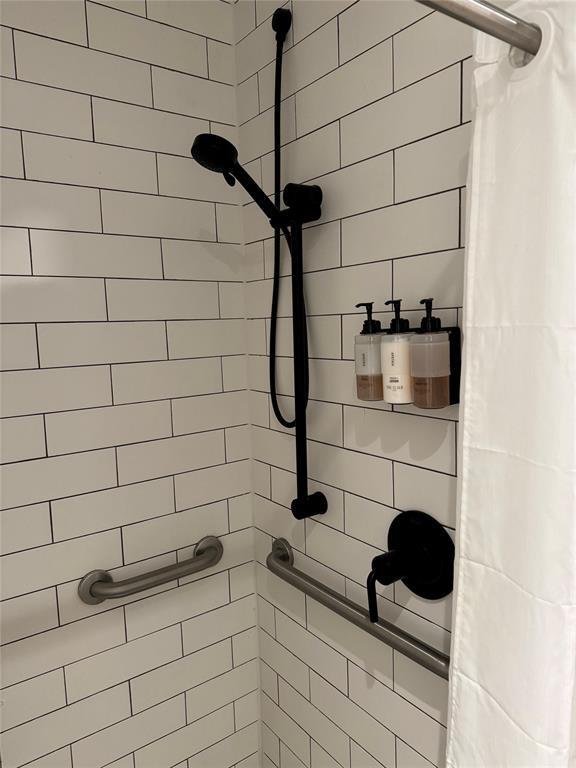 MAP OF MIAMI DADE CO. FL. PB B-41 - Residential