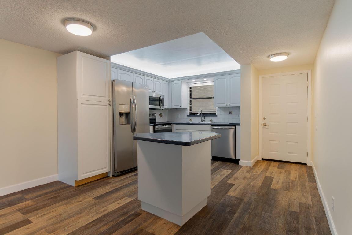 HIDDEN HARBOUR OF THE PALM BEACHES CONDO - Residential