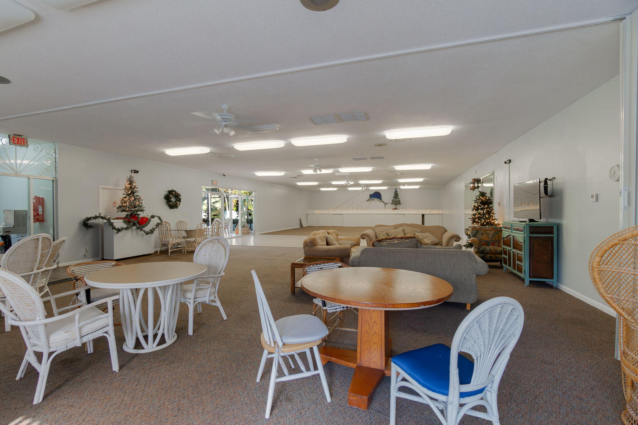 HIDDEN HARBOUR OF THE PALM BEACHES CONDO - Residential