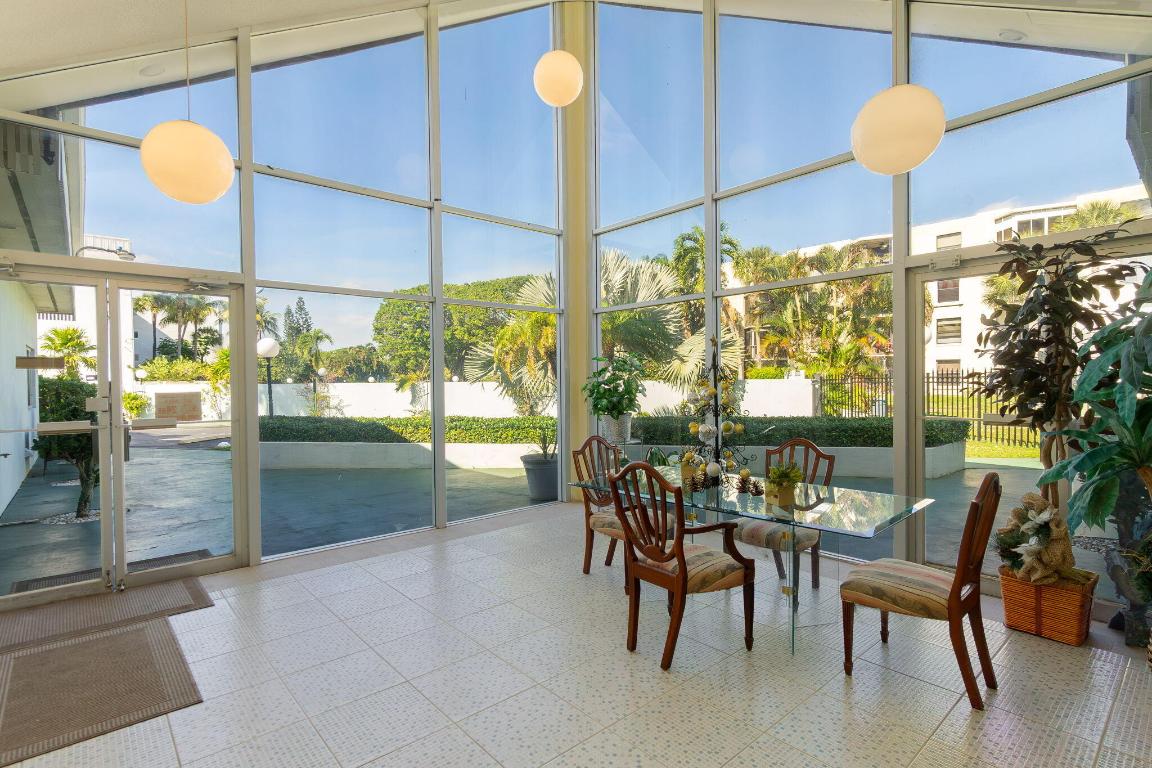 HIDDEN HARBOUR OF THE PALM BEACHES CONDO - Residential