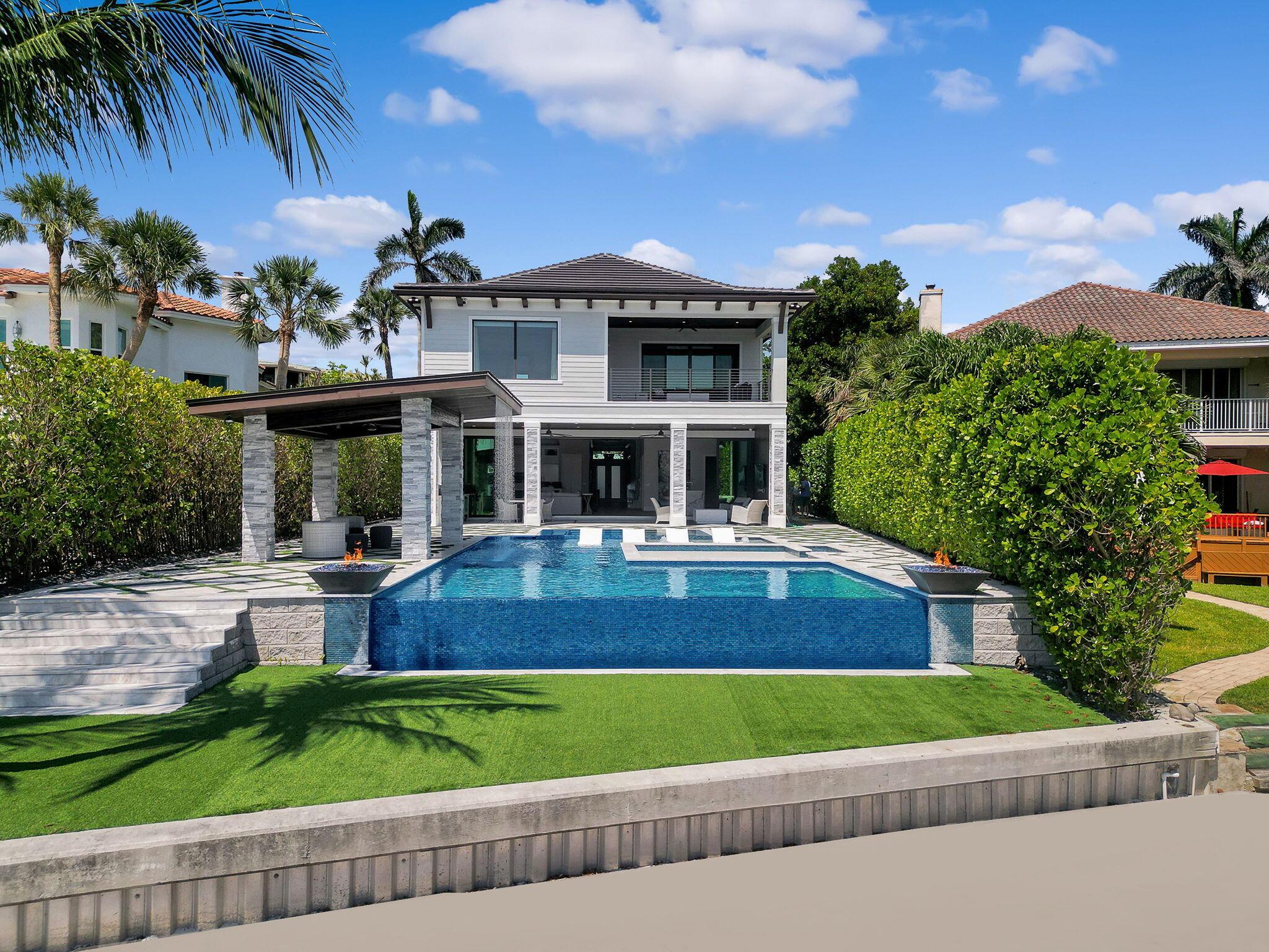 LANTANA POINT - Residential