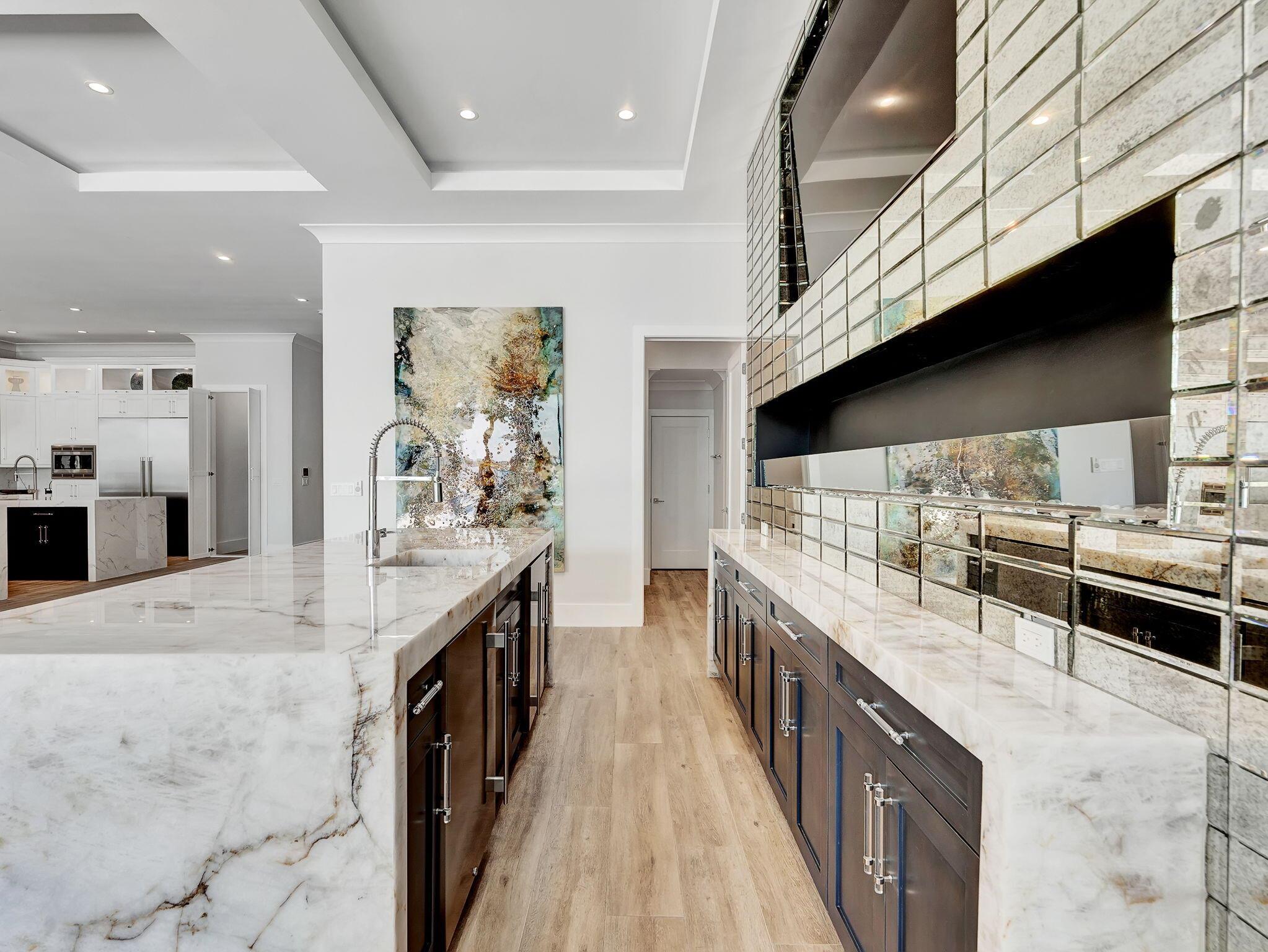 LANTANA POINT - Residential