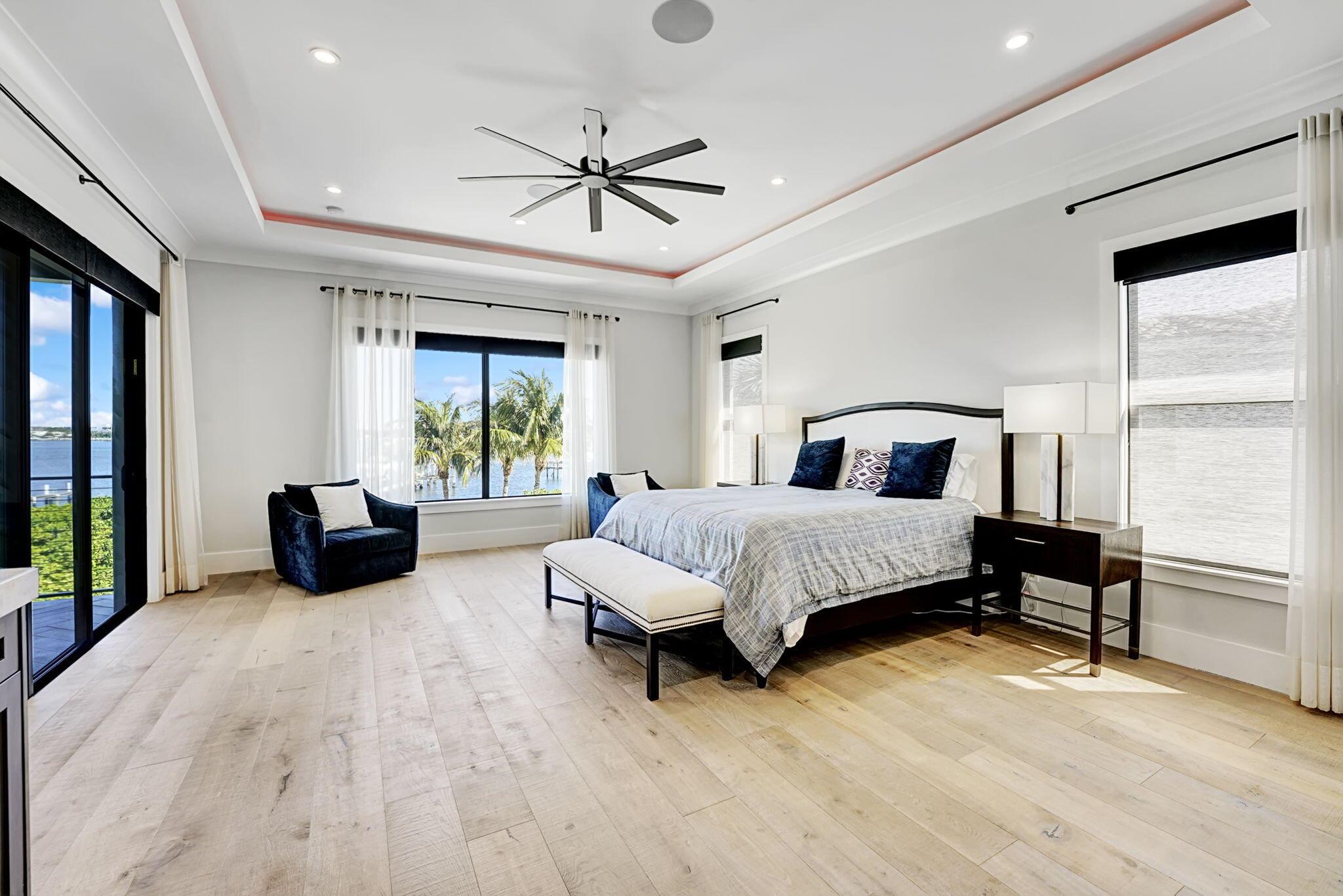 LANTANA POINT - Residential