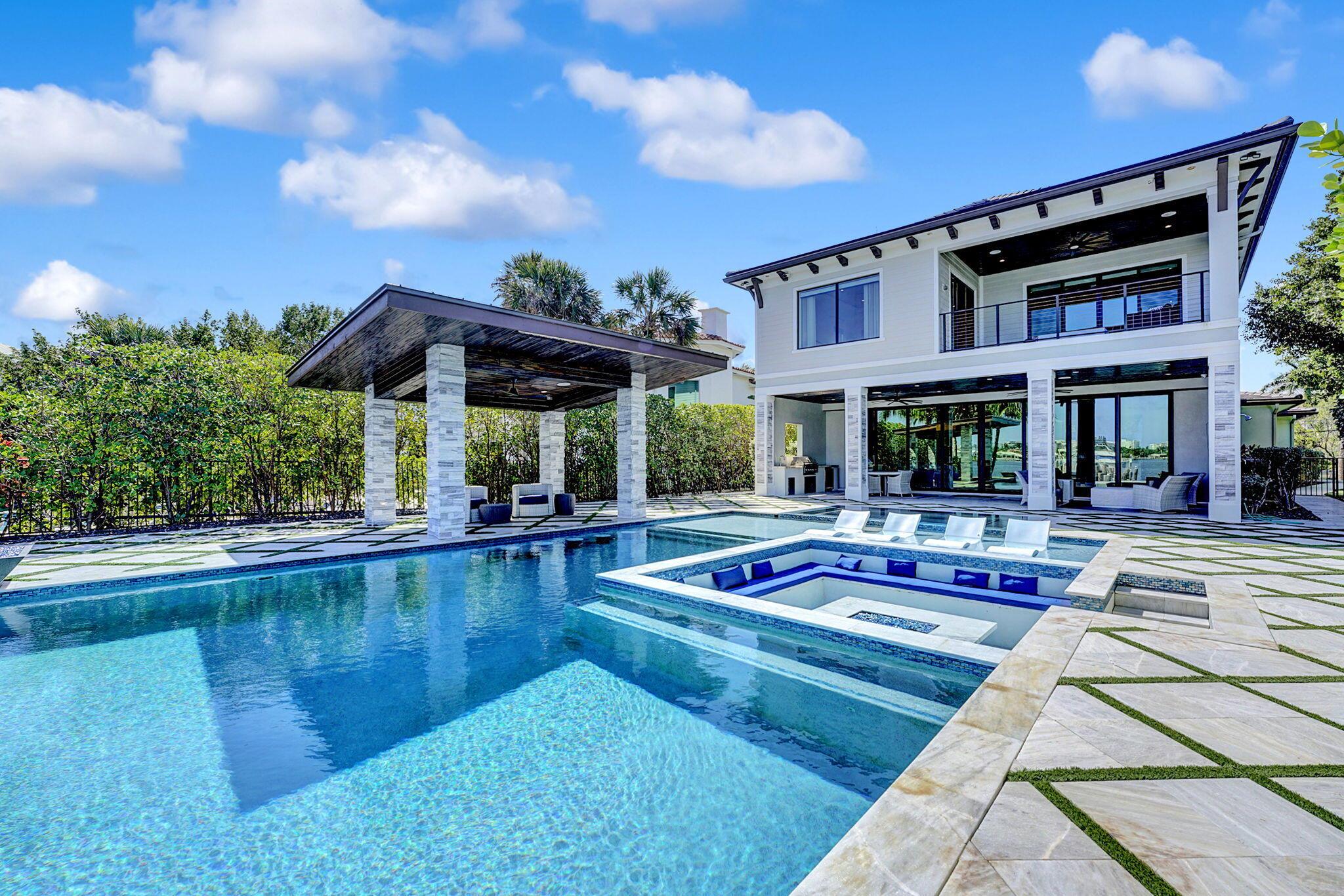 202 N Lake Drive