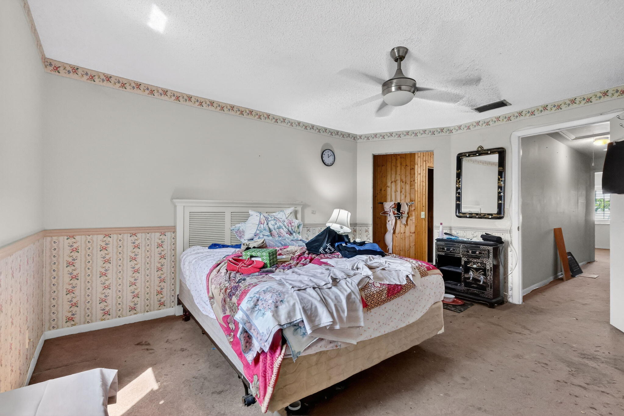 ARBOURS OF THE PALM BEACHES CONDO - Residential