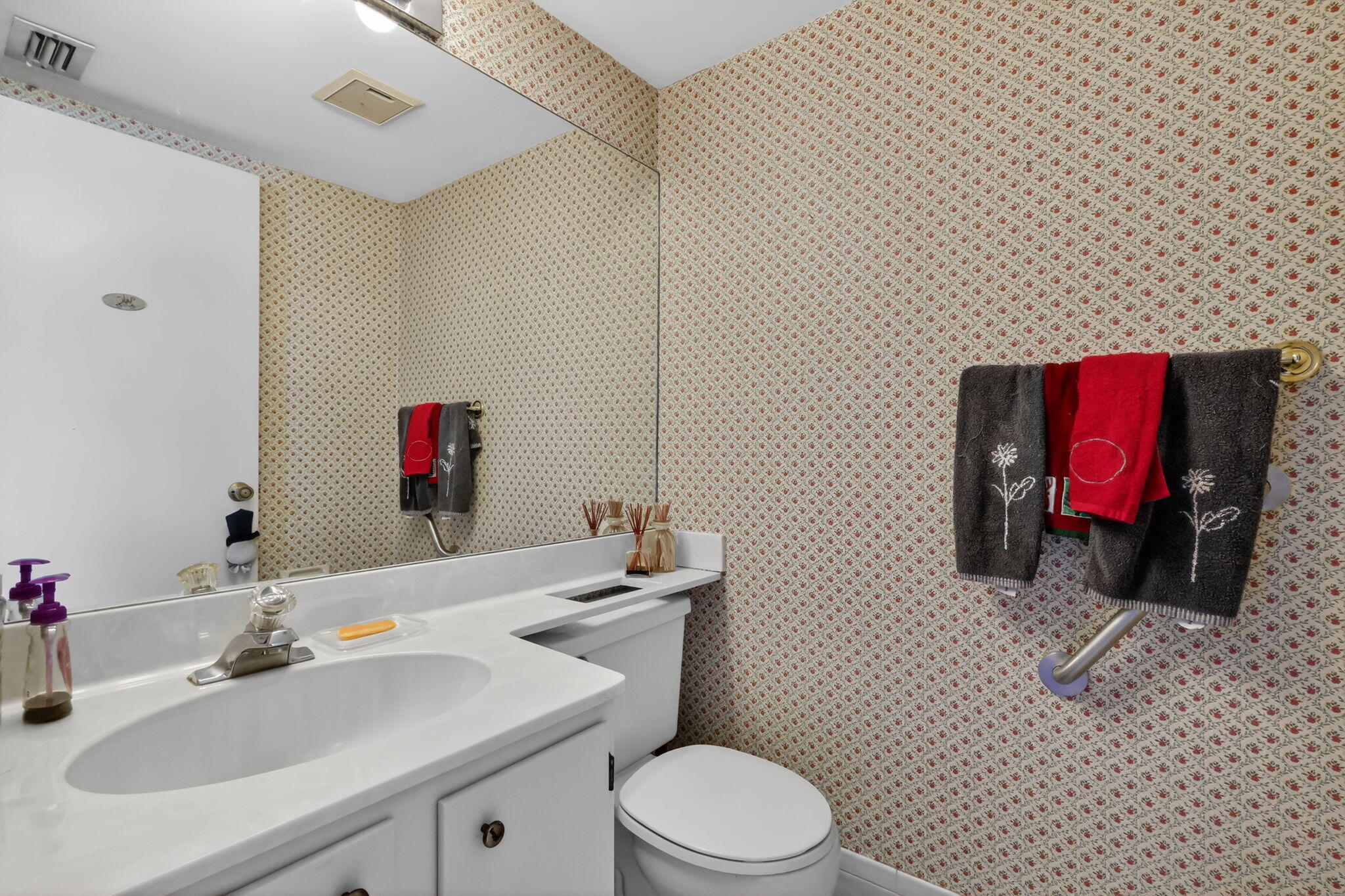 ARBOURS OF THE PALM BEACHES CONDO - Residential