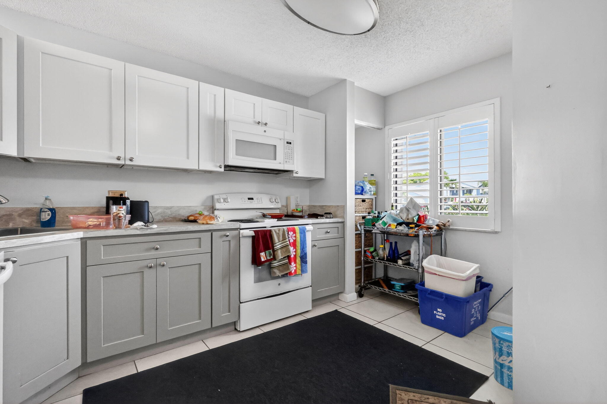 ARBOURS OF THE PALM BEACHES CONDO - Residential