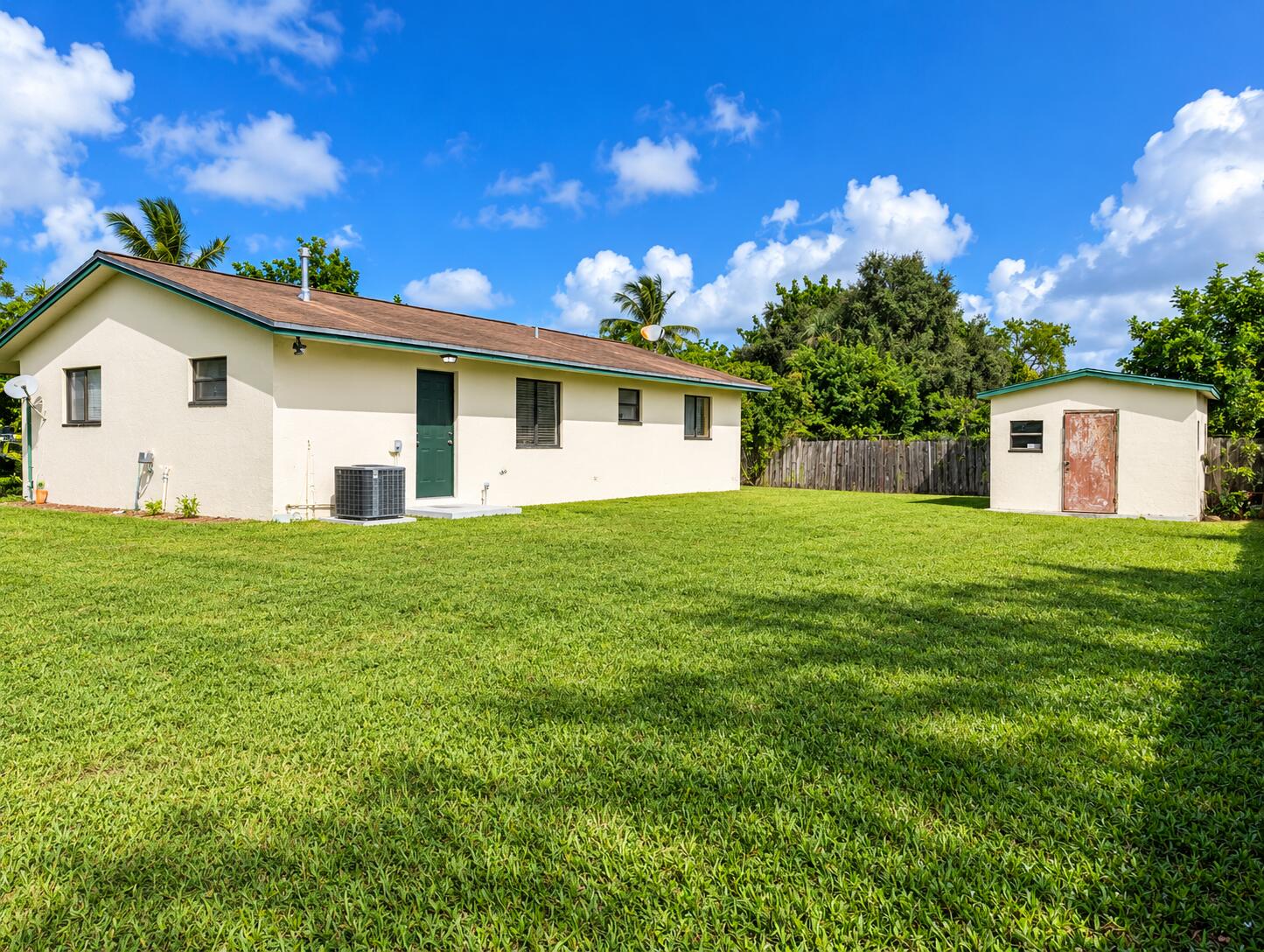 6110 SW 44TH Street