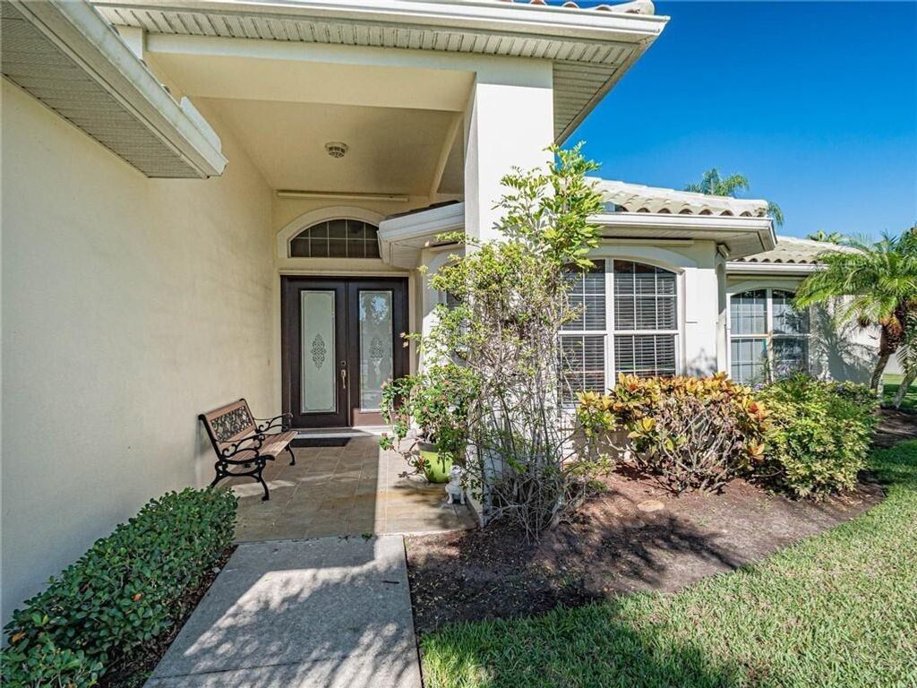 Photo of 5836 Pine Ridge Circle, Vero Beach, FL 32967 (MLS # B26009127)