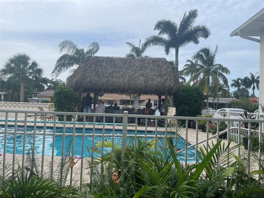 RENT THIS BEAUTIFULLY FURNISHED UNIT IN A 55+ COMMUNITY. THE LIVING ROOM OVERLOOKS THE COMMUNITY POOL AND IS LOCATED IN THE FIRST FLOOR . EASY ACCESS TO UNIT . SPACIOUS AND BRIGHT LIVING ROOM AND BEDROOM. KITCHEN AND BATHROOM RECENTLY REMODELED . NEWER APPLIANCES. WASHER AND DRIER IN COMMUNITY . 1.5 MILES TO THE FAMOUS HOLLYWOOD BOARDWALK, MIN TO FLL AIRPORT, DOWNTOWN HOLLYWOOD, AVENTURA . LOCATION IS UNBEATABLE.  AVAILABLE FOR SHORT TERM : 6 MONTHS AT $2500/ MO . Only two months to enter
