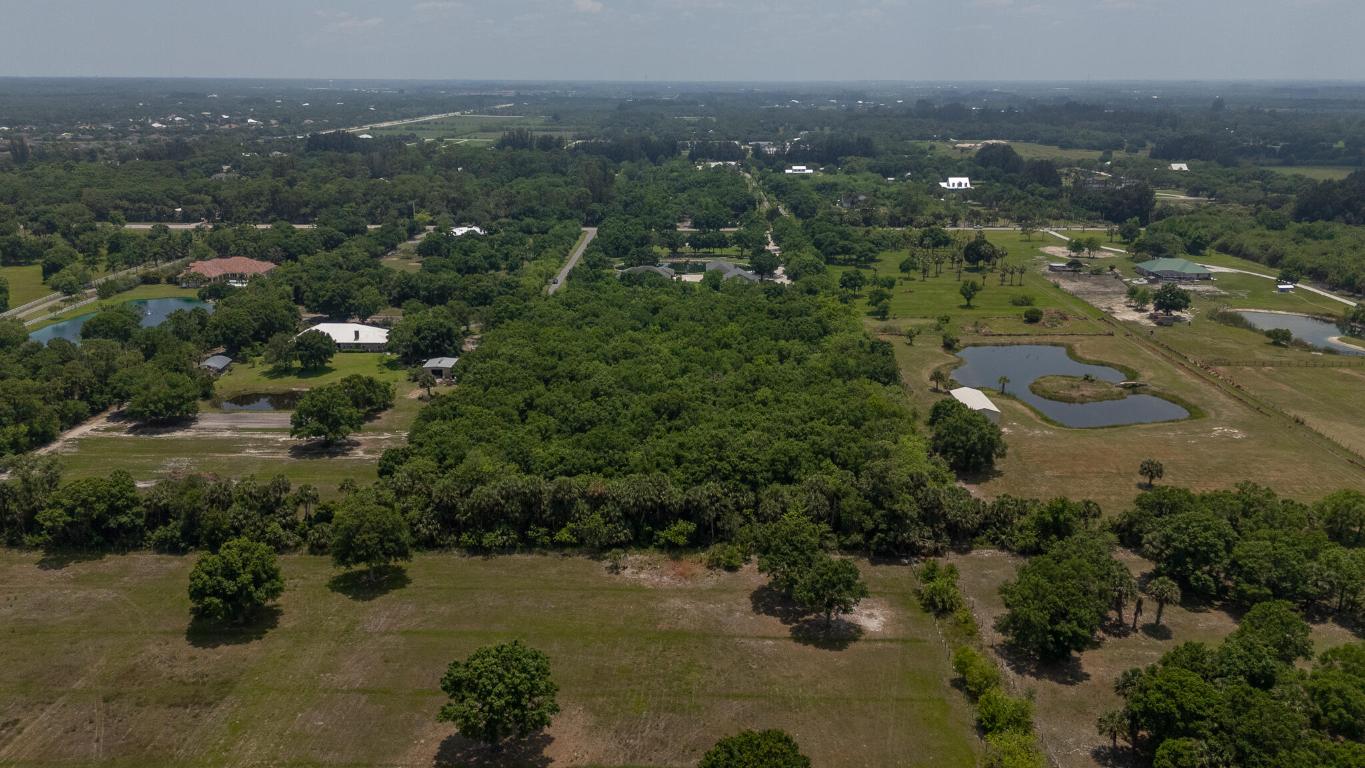 CANADY GROVES PD - Land