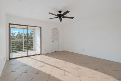 Tiny photo for 2901 Victoria Circle #D4, Coconut Creek, FL 33066 (MLS # B26082904)
