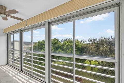 Tiny photo for 2901 Victoria Circle #D4, Coconut Creek, FL 33066 (MLS # B26082904)
