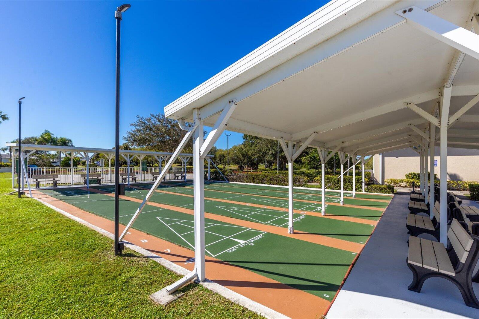 THE LINKS AT SAVANNA CLUB - Residential