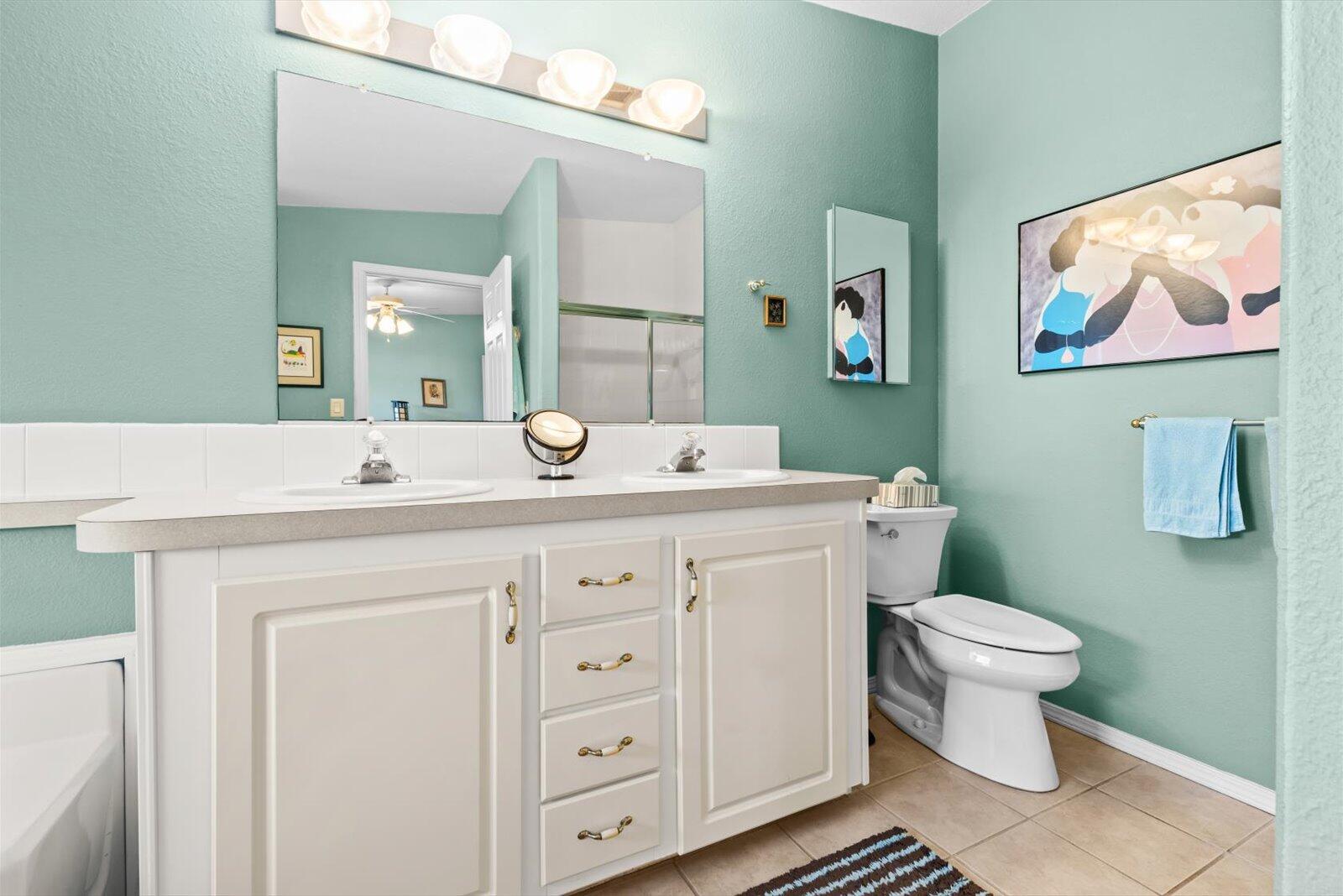 THE LINKS AT SAVANNA CLUB - Residential