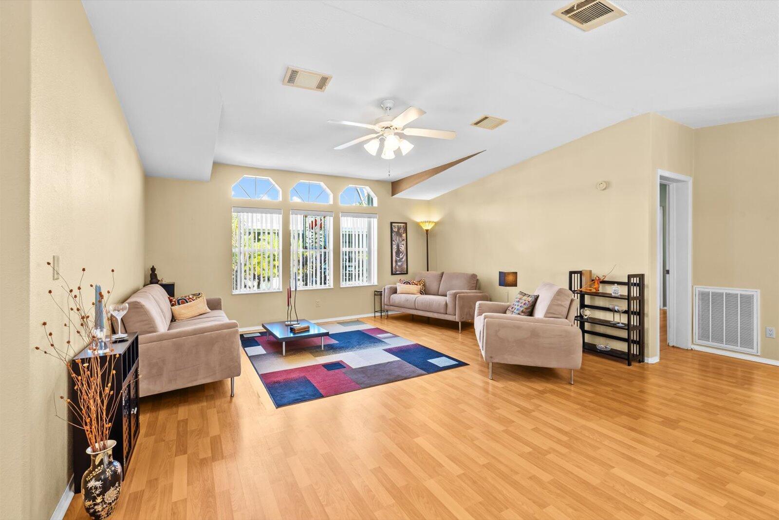 THE LINKS AT SAVANNA CLUB - Residential