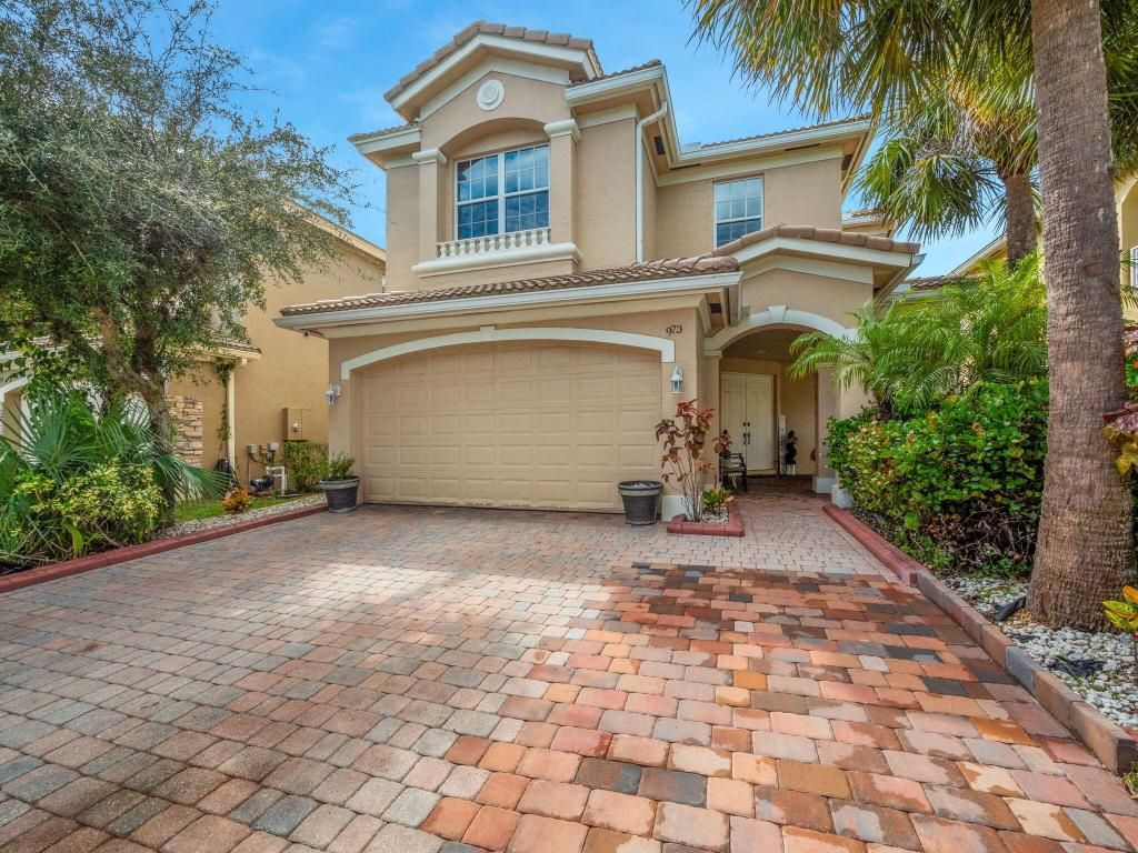Photo of 973 NW Leonardo Circle, Port Saint Lucie, FL 34986 (MLS # R11127039)