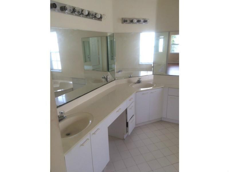 TOWNGATE - Residential