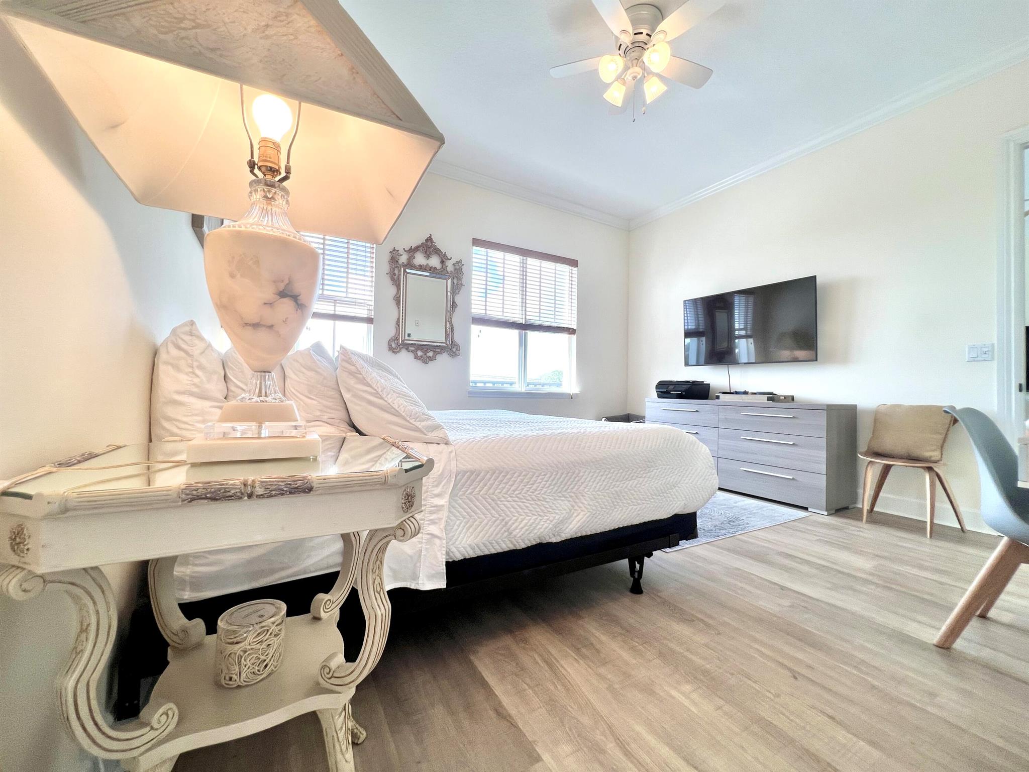 CITY WALK AT PINEAPPLE GR - Residential Lease