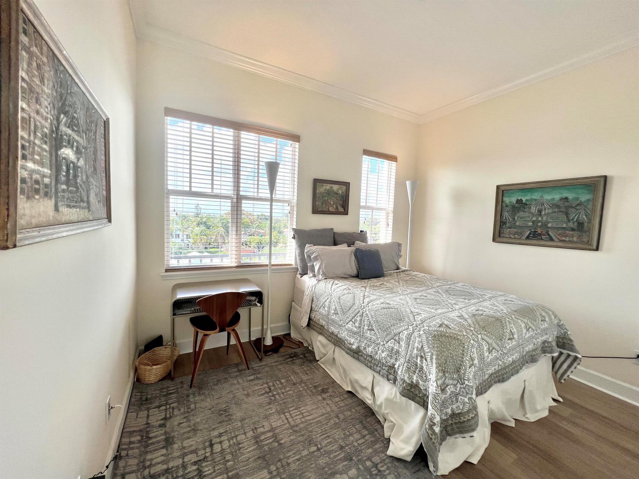 CITY WALK AT PINEAPPLE GR - Residential Lease