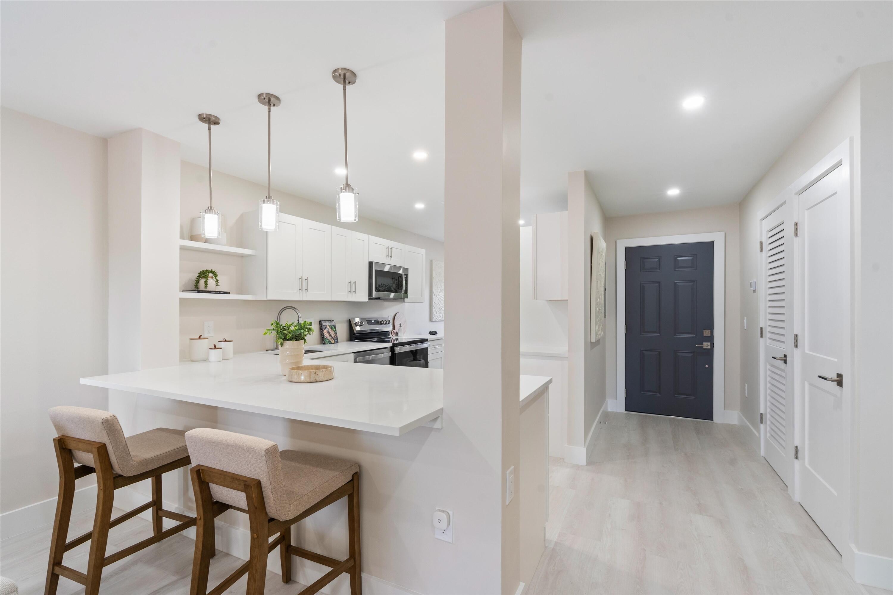 SOUTHPORT AT HUNTERS RUN CONDO - Residential