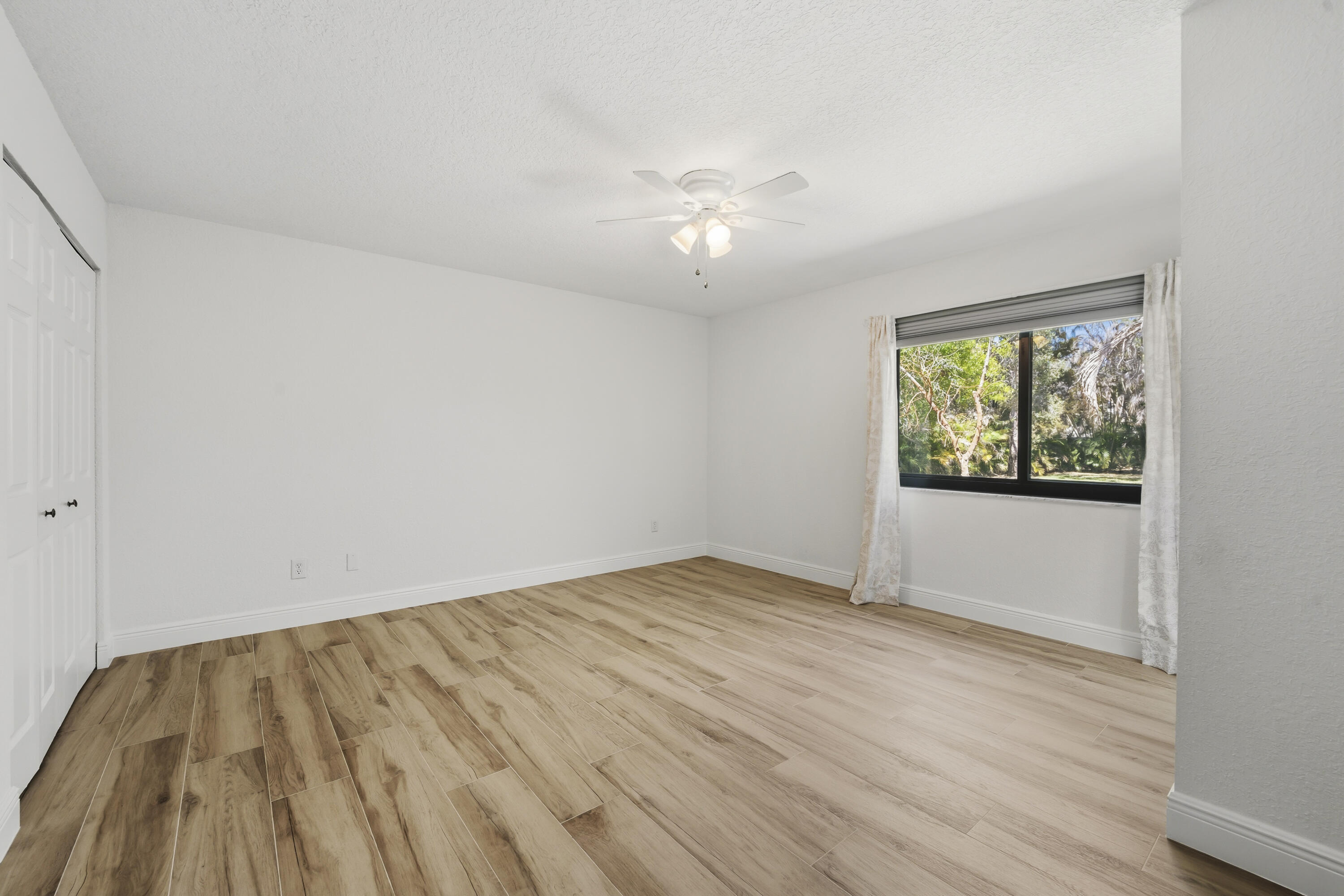 SOUTH PORT ST LUCIE UNIT 4 - Residential