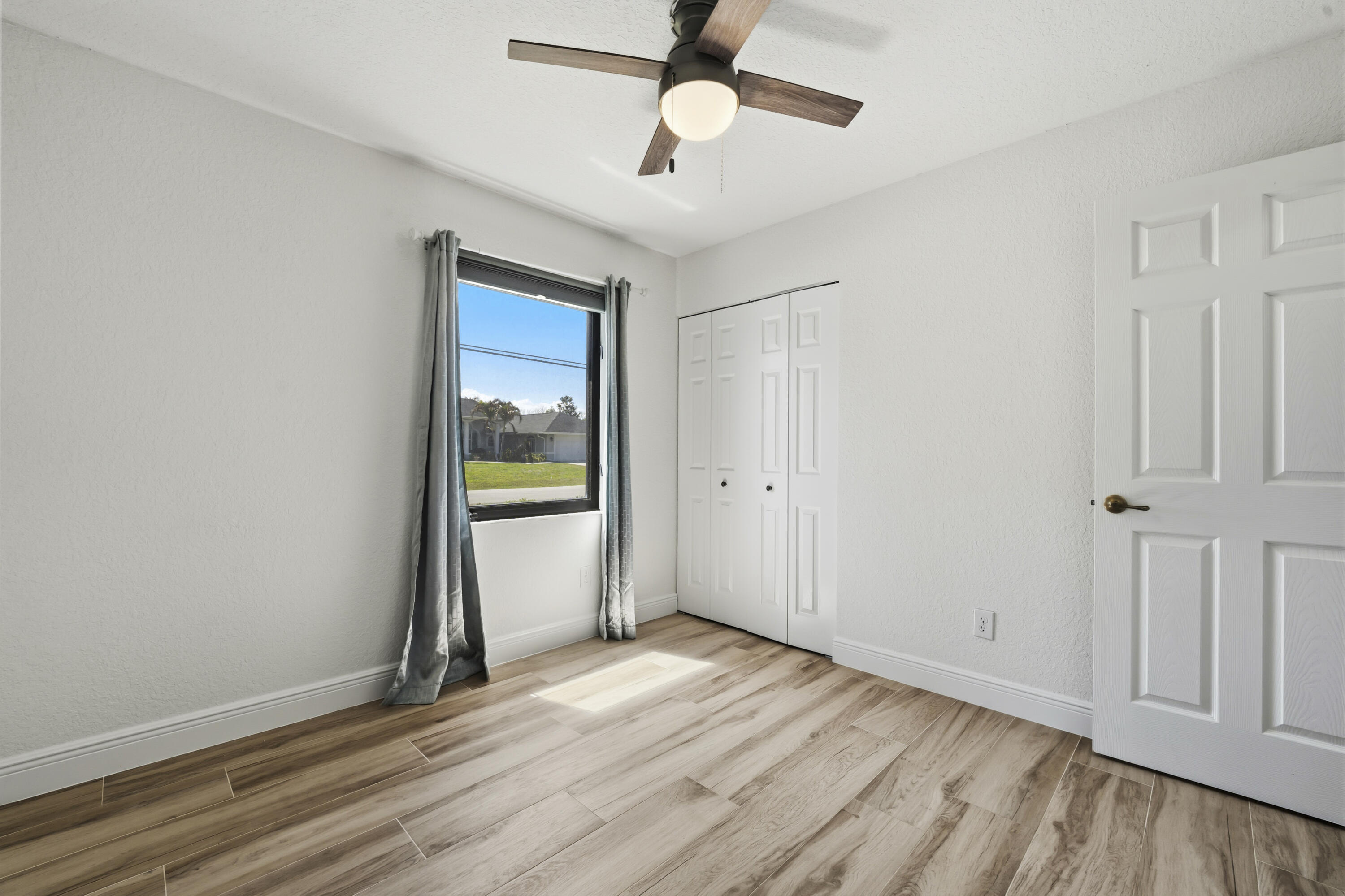 SOUTH PORT ST LUCIE UNIT 4 - Residential