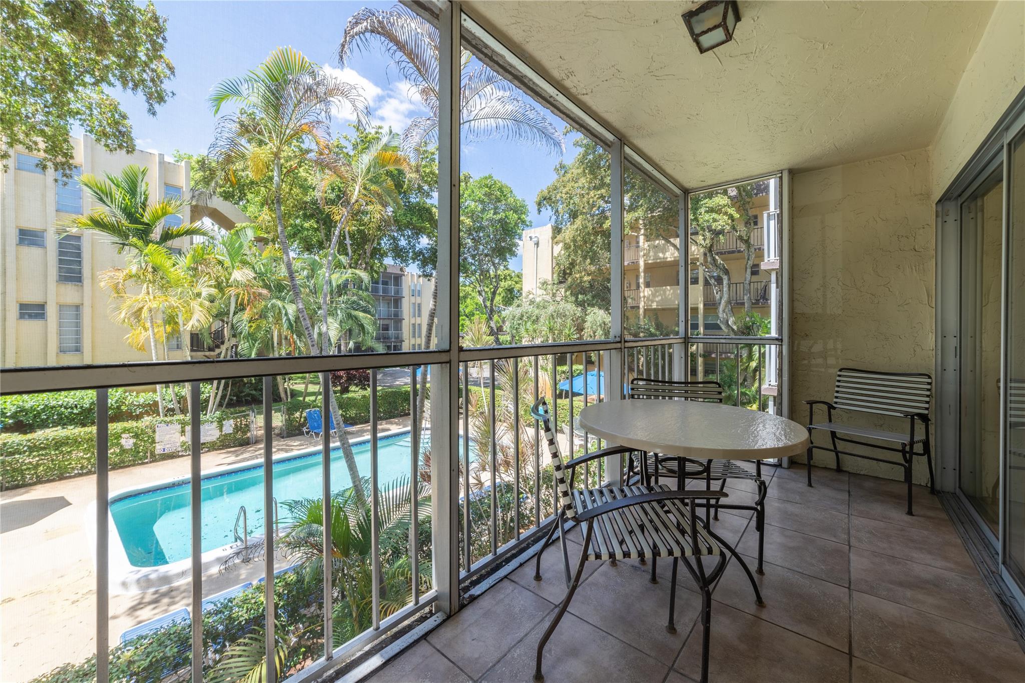 Plantation Condo - Residential