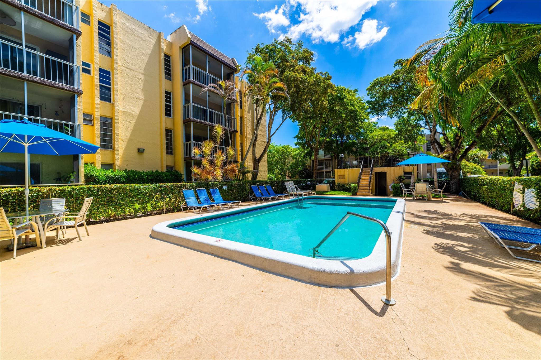 Plantation Condo - Residential