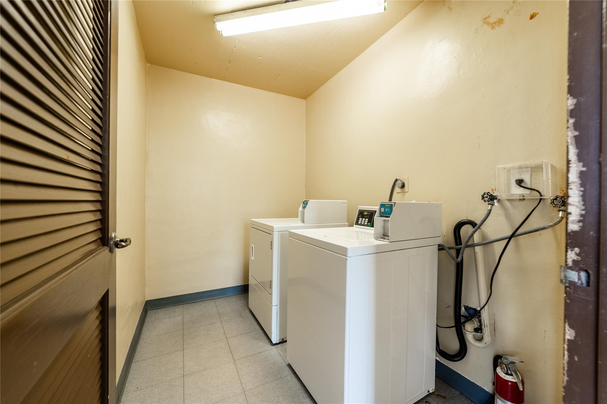 Plantation Condo - Residential