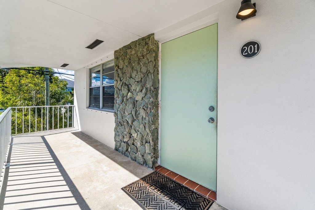 Photo of 500 1st Avenue S #201, Lake Worth Beach, FL 33460 (MLS # R11061766)