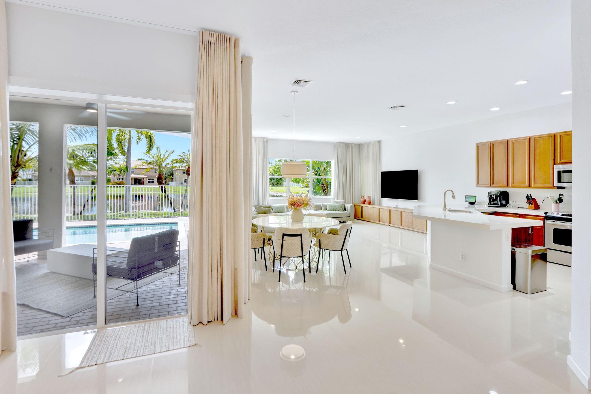 ISLES AT WESTON - Residential