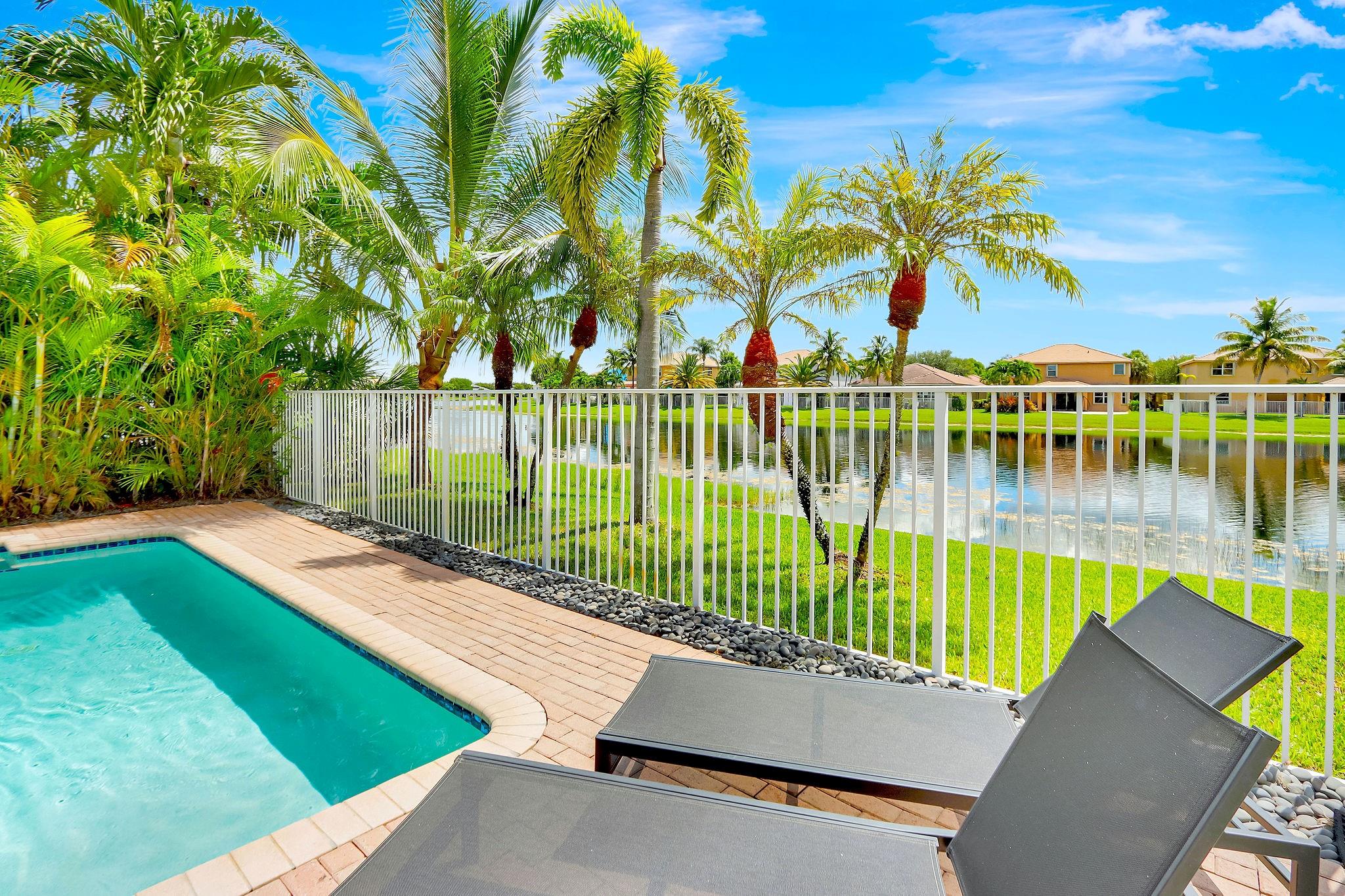ISLES AT WESTON - Residential