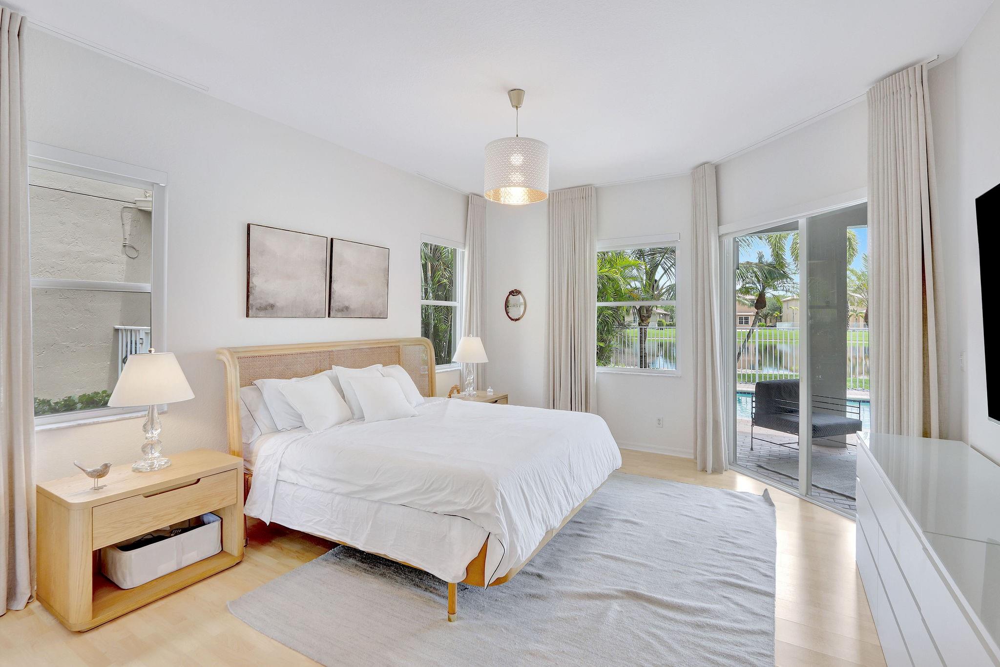 ISLES AT WESTON - Residential