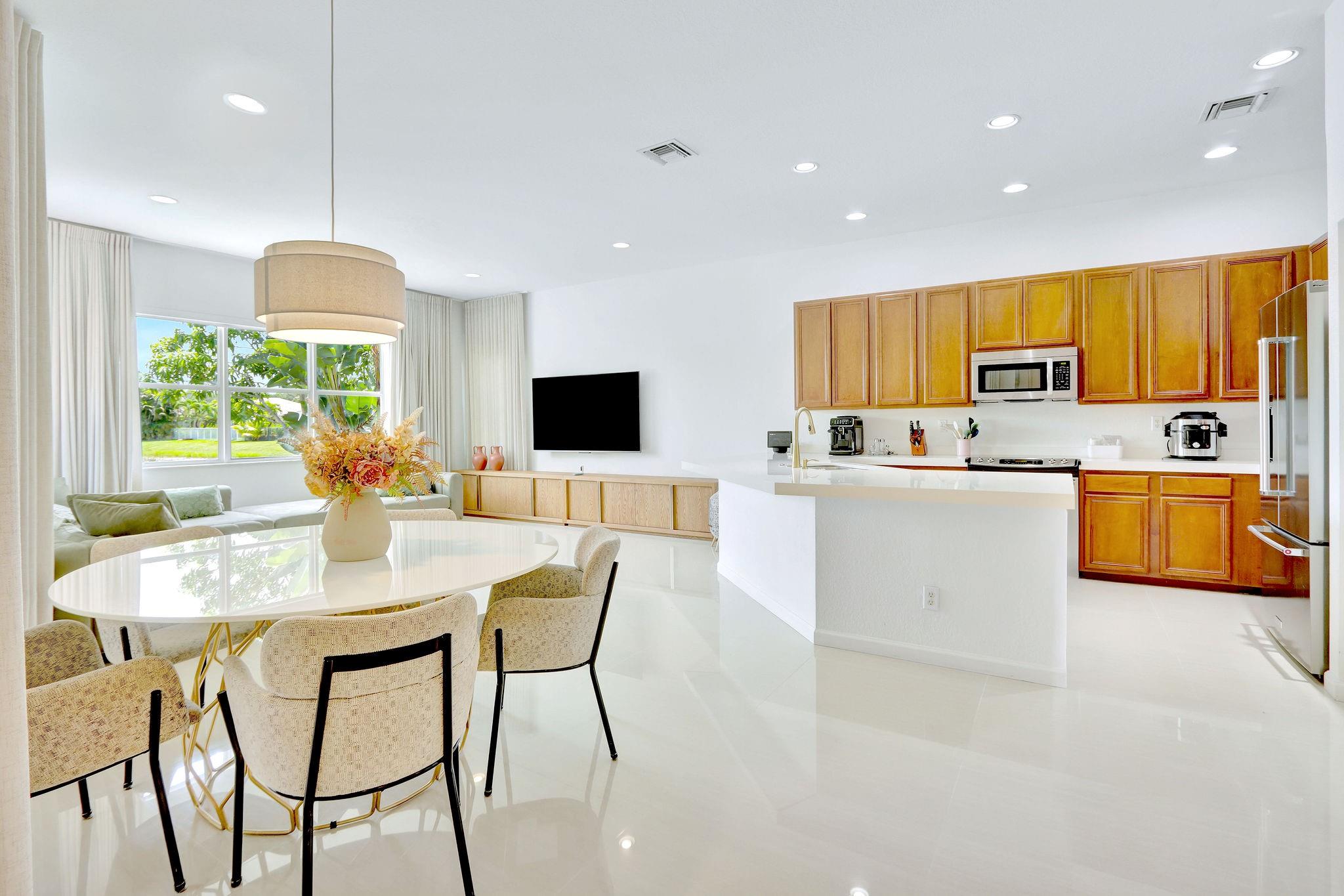 ISLES AT WESTON - Residential