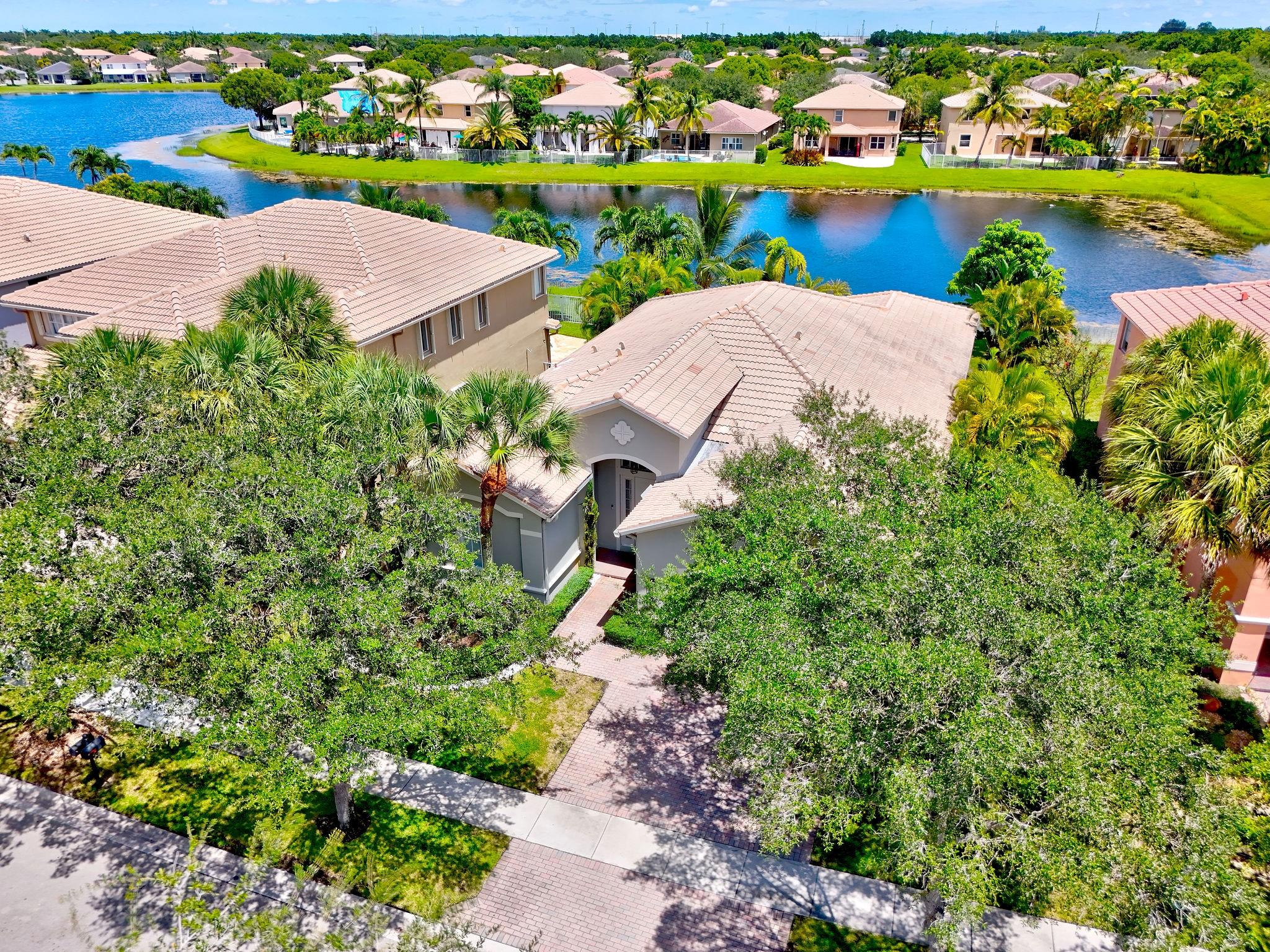 ISLES AT WESTON - Residential