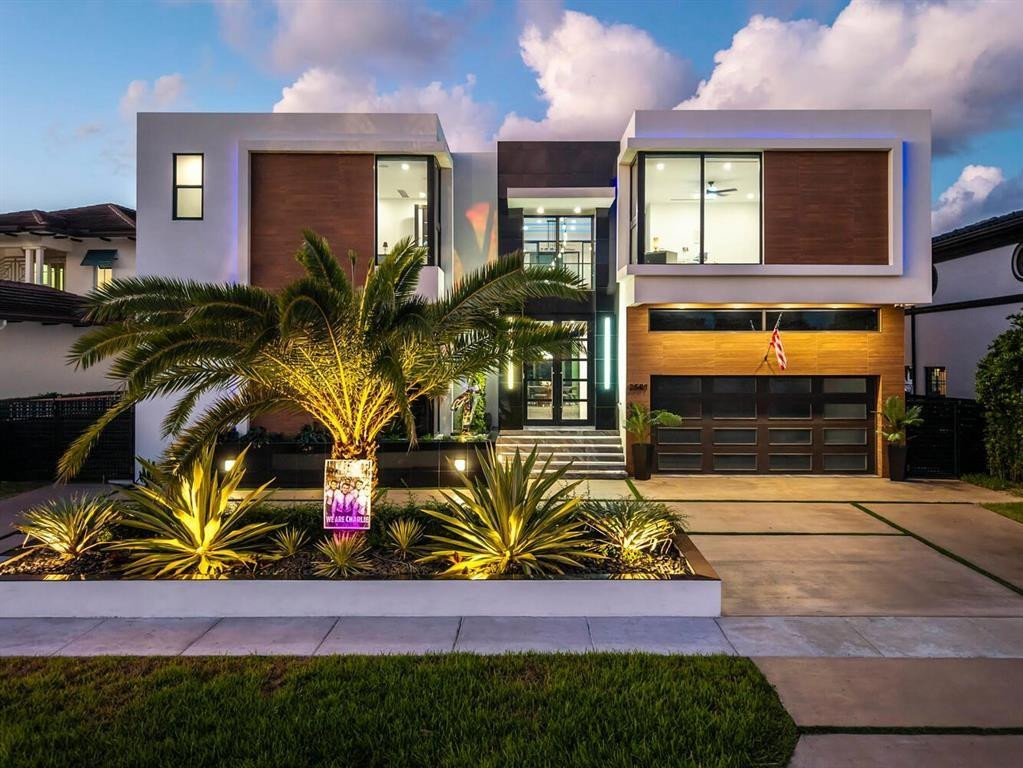 Coral Key Harbor 57-22 B - Residential